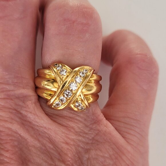 Vintage Tiffany & Co 18K Yellow Gold Diamond Signature X Band Ring - Picture 16 of 16